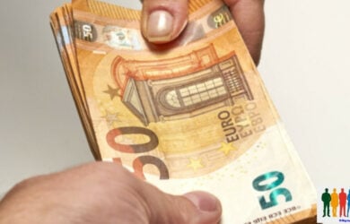 Μισθοί, συντάξεις, επιδόματα, πληρωμές